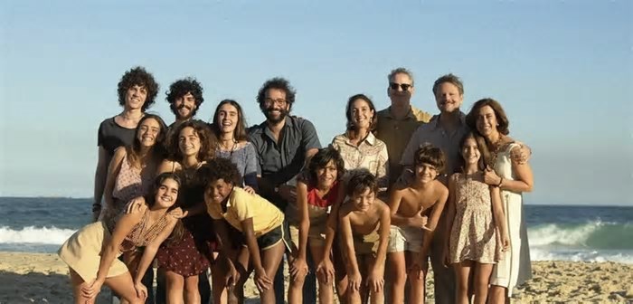 'Ainda estou aqui' faz história no cinema brasileiro e arrecada mais de R$ 100 milhões em bilheteria