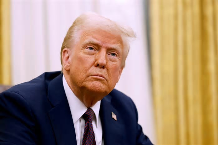 Publicação de Trump sobre nova reserva de criptomoedas faz valores dispararem