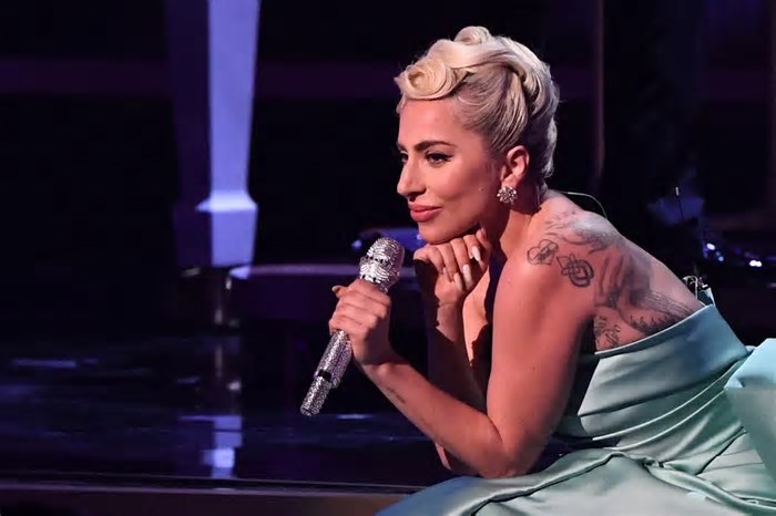 Lady Gaga em Copacabana: 50 mil pessoas devem desembarcar na Rodoviária do Rio em dois dias