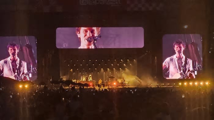 Shawn Mendes emplaca hits, faz mistura de ritmos e declaração de amor ao Brasil: ‘A vida presta’
