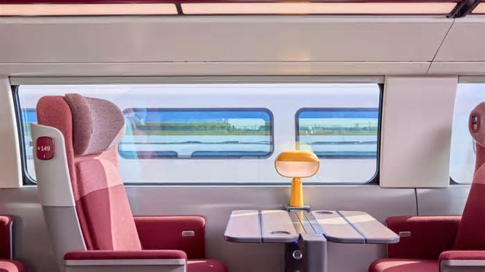 França apresenta trens de alta velocidade com restaurante de dois andares