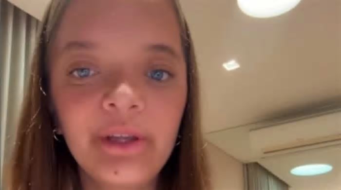 Rafaella Justus posa com o seu tio especial e faz declaração