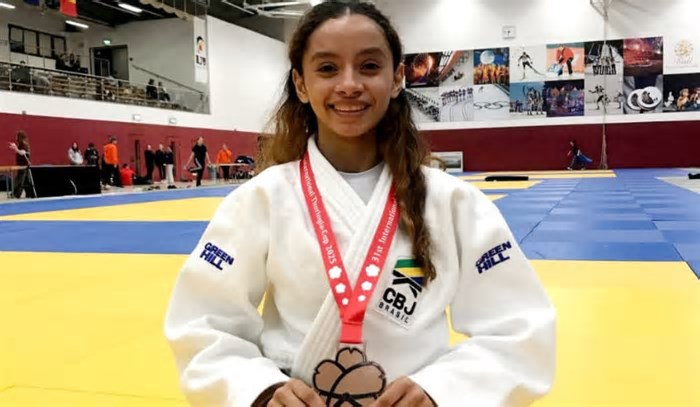 Judoca do AM: Ana Paula Sena é bronze em competição internacional