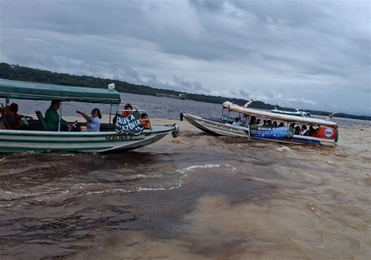 Romaria das Águas mobiliza organizações sociais em Manaus (AM) para refletir, sensibilizar e agir em defesa da Água