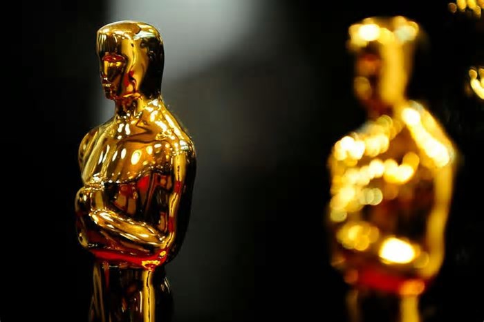 Que horas começa o Oscar 2025? Veja onde assistir ao vivo premiação com Fernanda Torres na disputa