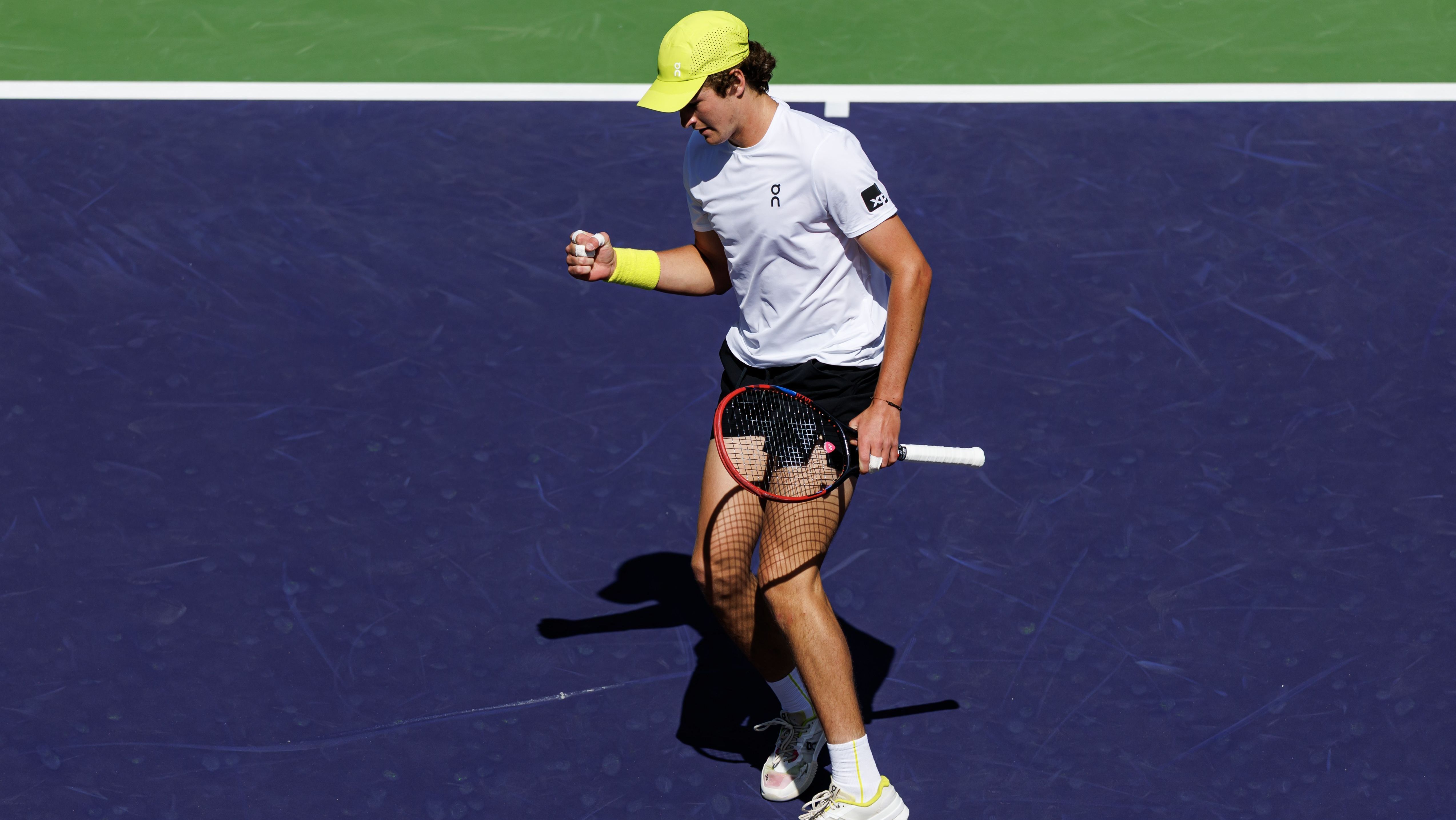 João Fonseca vence britânico e avança no Masters de Indian Wells