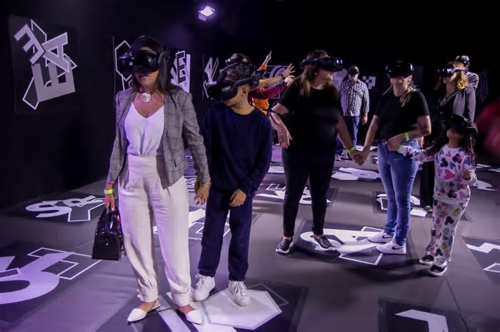 Exposição sobre Tutancâmon com realidade virtual e metaverso termina domingo em BH