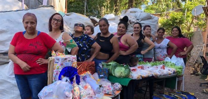 Irmãs da periferia de Porto Alegre transformam reciclagem e cozinha solidária em ação social