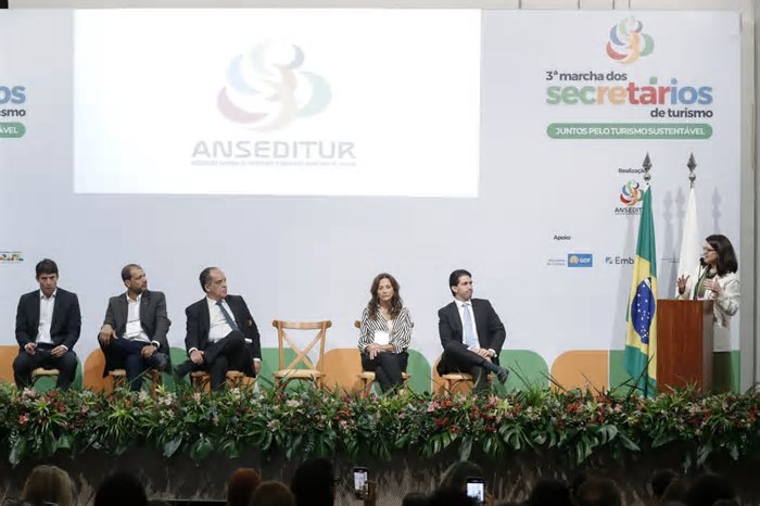 IV Marcha dos Secretários de Turismo reúne líderes para debater inovação e sustentabilidade