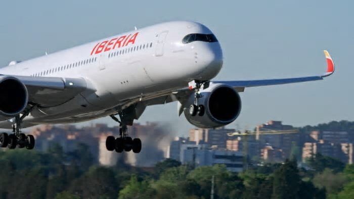 Iberia amplia operações e anuncia voos diretos entre Madri e Fortaleza a partir de 2026