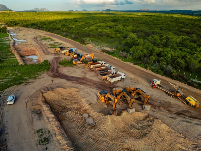 Além de porto seco, Transnordestina já atrai mineração, agro e aeroporto no Interior