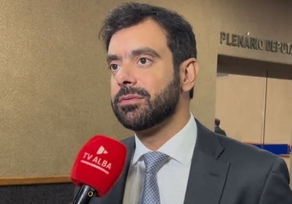 Tiago Correia critica Rui Costa por fala sobre mãe de Bruno Reis