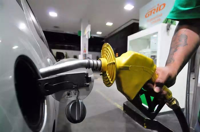 Preço do diesel avança em fevereiro e registra alta de 4,65%