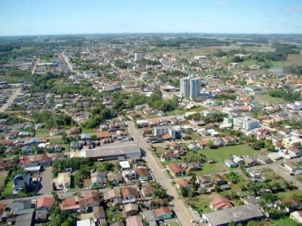 Turvo celebra hoje 76 anos em constante desenvolvimento