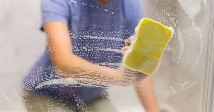 Não limpa e ainda faz mal à saúde: essa mistura de limpeza é um verdadeiro PERIGO!