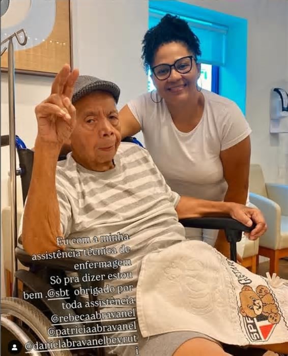 Ex-assistente de Silvio Santos, Roque surge em foto postada pela esposa e atualiza estado de saúde: 'Estou bem'