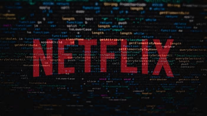 “Il tuo account Netflix è sospeso”, un click e il conto è svuotato: come funziona la truffa via mail