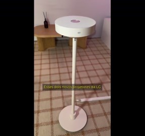 Esse projetor novo da LG tem um formato bem diferentão #ces2025 #tecmundo #tecnologia #lg