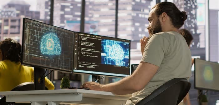 Empreendedores criam negócios digitais de sucesso com inovação e gestão estratégica