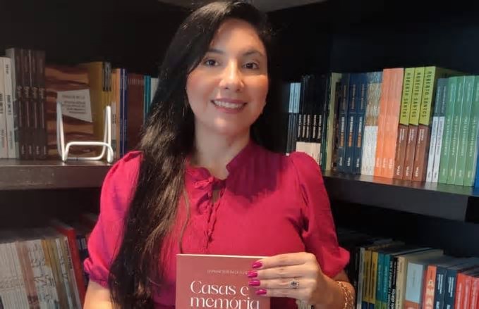Lauriane Teixeira lança livro ‘Casas e Memória’, neste domingo