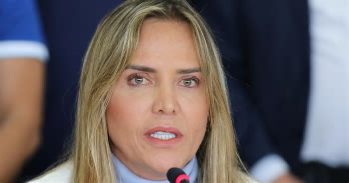 Juiz absolve Celina Leão e três ex-deputados distritais da acusação de propinas com emendas da saúde