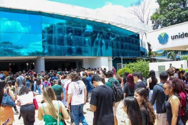 Quer entender a nota? Espelho da redação do Enem 2024 está disponível