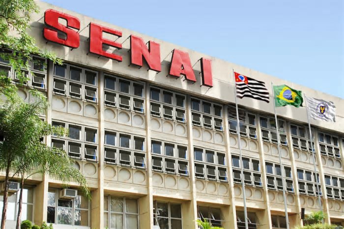 Senai oferece 2 mil vagas em cursos gratuitos de tecnologia para mulheres
