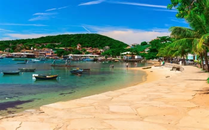 Armação dos Búzios está entre os destinos mais buscados para a Semana Santa de 2025