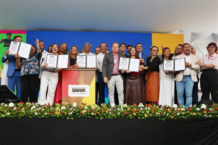 Governo do Estado celebra aniversário de Salvador com R$ 506 milhões em pacote de entregas e anúncios de obras