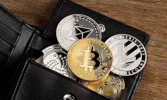 Criptomoedas de março: Bitcoin (BTC) segue como recomendação, e Solana (SOL) ganha força