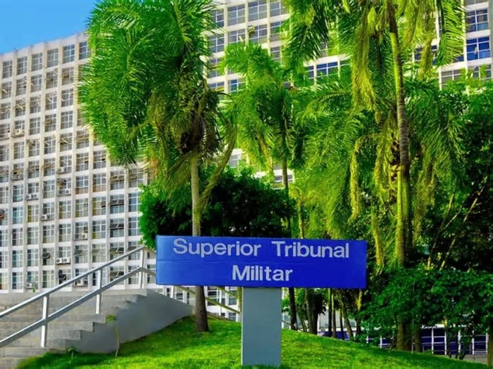 CONCURSO PÚBLICO: Superior Tribunal Militar tem 80 vagas abertas com salários de até R$ 14,8 mil; confira detalhes