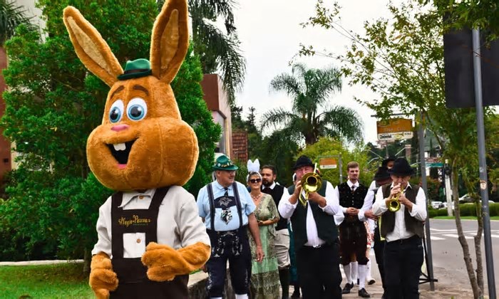 Ação marca divulgação da Magia da Páscoa em Nova Petrópolis