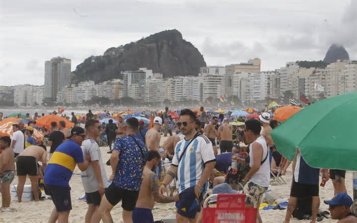 Invasão ‘hermana’: argentinos lotam o Rio de Janeiro no Carnaval