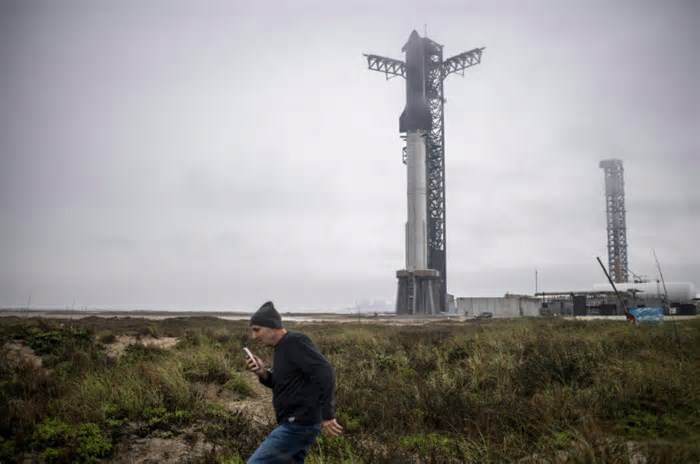 SpaceX gears up for Starship launch as Musk controversy swirls