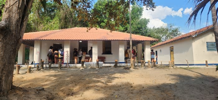 UFRRJ abre museu gratuito com rochas e minerais do Brasil e do mundo