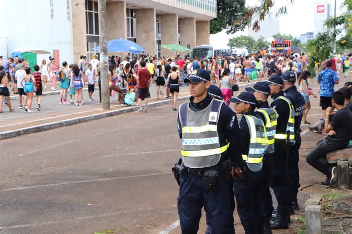 Segurança reforçada garante tranquilidade no primeiro dia de Carnaval no DF