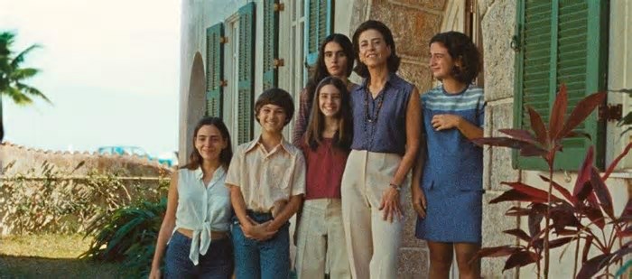“Ainda Estou Aqui faz história em Portugal e faz disparar o preço de casa icónica do filme! 🏡🎬