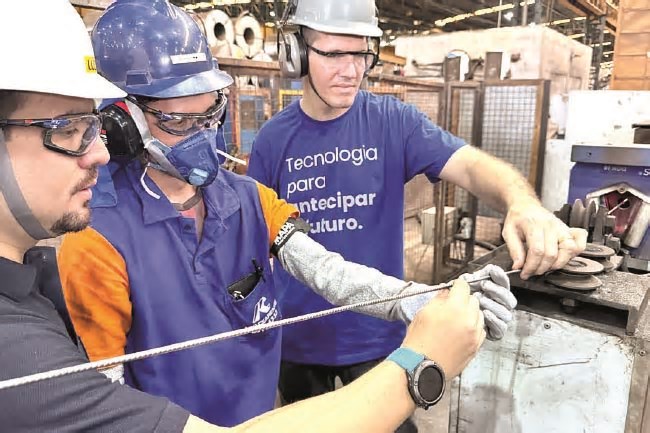 CE: aço impulsiona exportações e ganha projeção com inovação