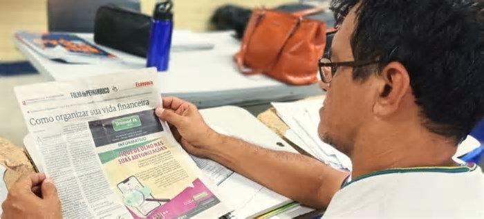 Educação financeira para EJA tenta superar resistências e dificuldades