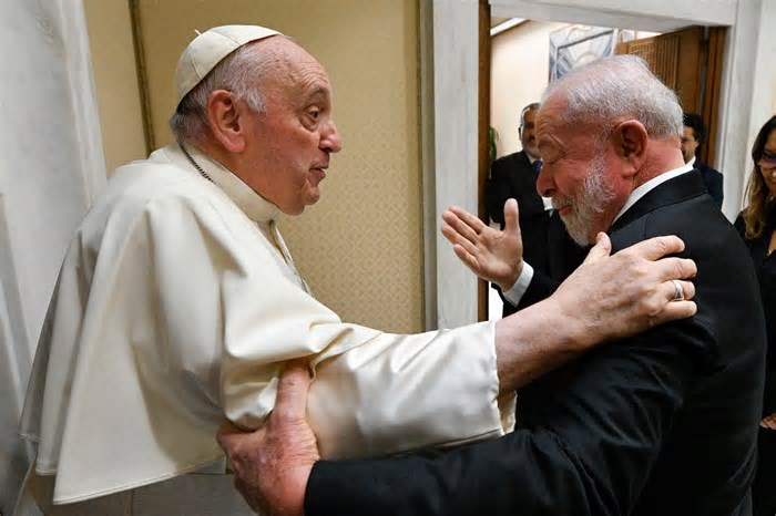 Papa Francisco morre a meses do bicentenário das relações entre Brasil e Vaticano
