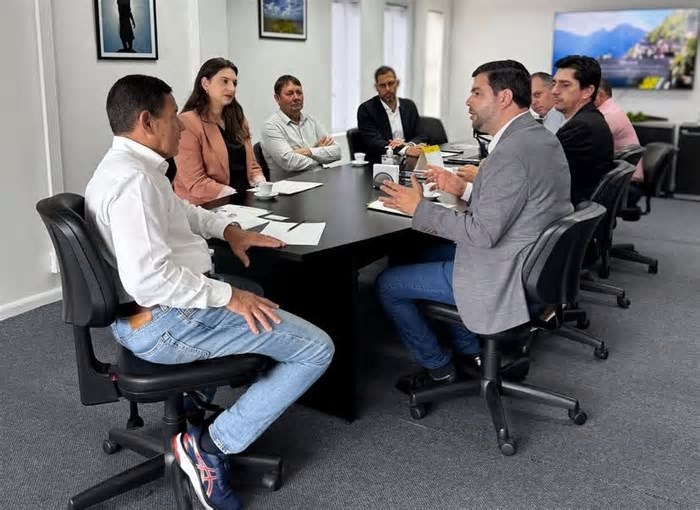 Três Palmeiras – Governo Municipal cumpre agenda oficial na capital gaúcha