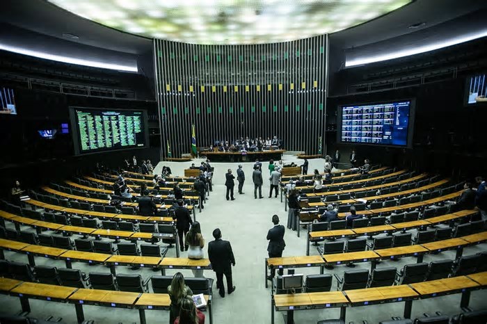 Transparência Internacional acusa Congresso de descumprir plano de trabalho sobre emendas