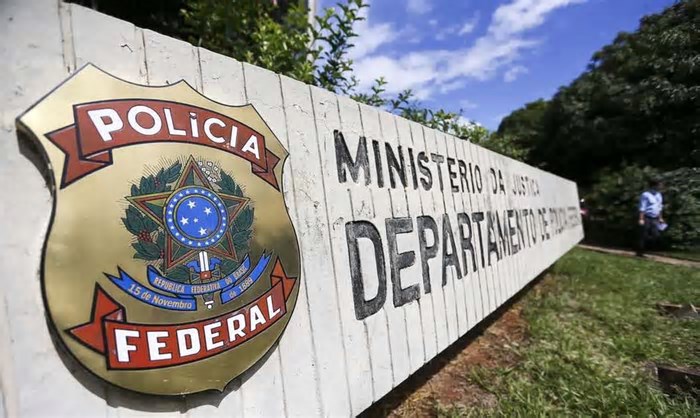 Concurso da Polícia Federal oferece mais de 190 vagas com salários de até R$ 11 mil; veja detalhes