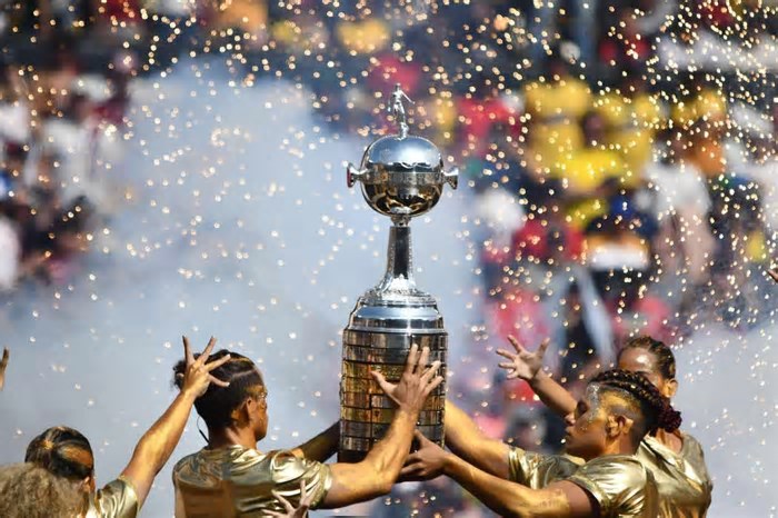 Libertadores: competição começa com hegemonia brasileira