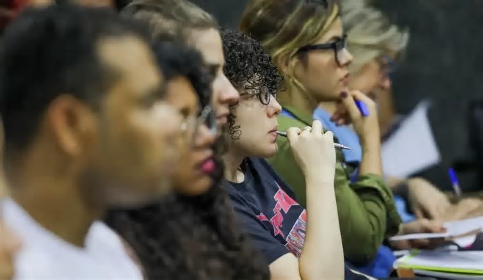 Novo ‘Enem dos Concursos’ terá 3.352 vagas em 35 órgãos; veja cargos e datas