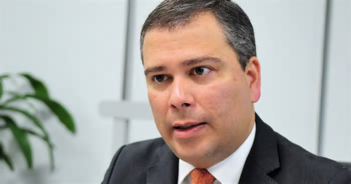 Presidente do BRB classifica como ‘positiva’ reunião com Galípolo sobre compra do Master