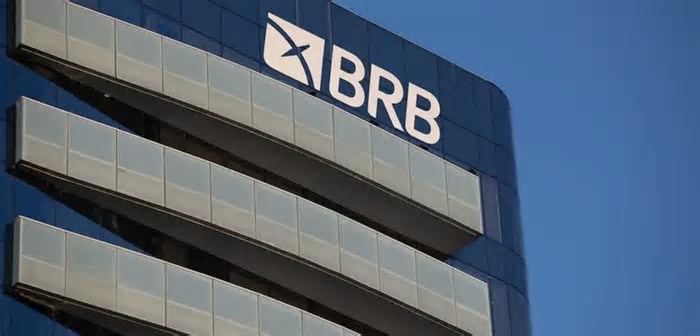 CLDF convida Paulo Henrique Costa a explicar compra do Banco Master pelo BRB