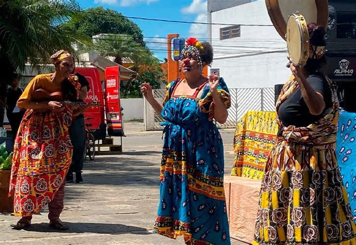 Domingo de alegria gratuita em Sete Lagoas com espetáculo de palhaços de BH