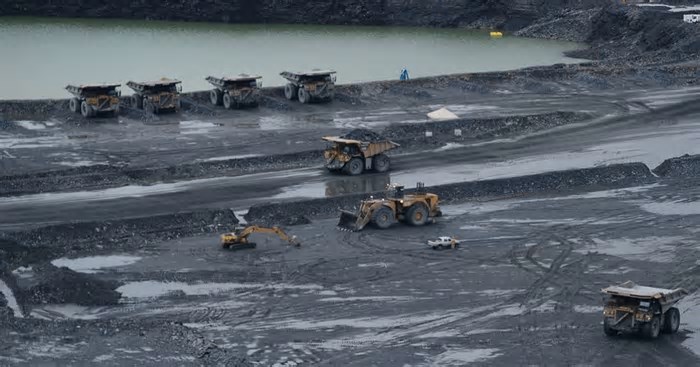 Produção industrial cai 0,2% em fevereiro em Minas Gerais