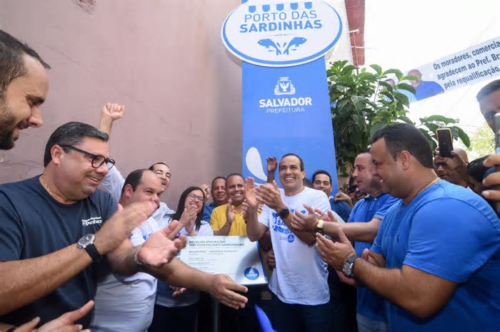 Três mil visitantes e peixe a R$ 2: Porto das Sardinhas é reinaugurado em Salvador